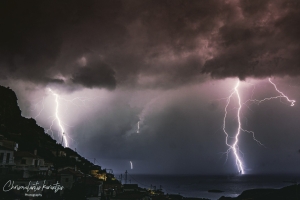 Άστραψε και φώτισε ... τα Βελανίδια Λακωνίας!