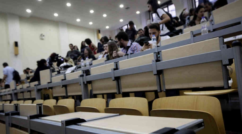 Π.Κουμουνδούρος: Ιδιωτικά Πανεπιστήμια με τα δύο τους χεριά στις δημόσιες τσέπες