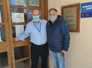 Νεοκλής Κρητικός: Δύο νεά ασθενοφόρα στο Κ.Υ Νεάπολης