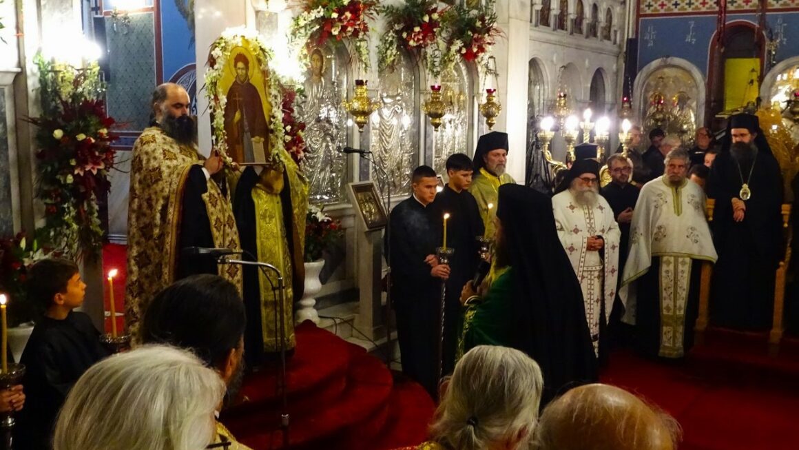 Λαμπρός ο πανηγυρικός Πολυαρχιερατικός Εσπερινός στον Ι.Ν. Οσίου Νίκωνος Σπάρτης